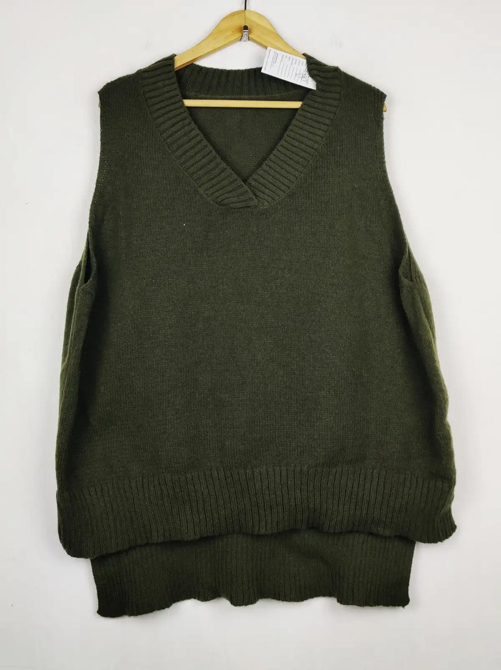Buy online pre-used pre-loved 100% authentic & Original branded Shein (SL-5487) available in Pakistan. Top international brands avilable.