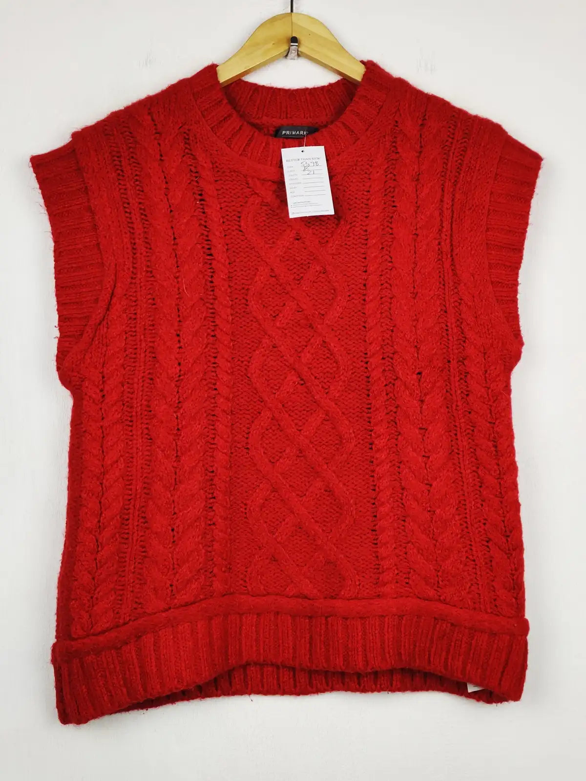 Buy online pre-used pre-loved 100% authentic & Original branded Primark (SL-5498) available in Pakistan. Top international brands avilable.