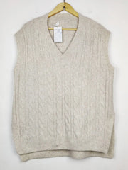 Buy online pre-used pre-loved 100% authentic & Original branded Primark (SL-5515) available in Pakistan. Top international brands avilable.