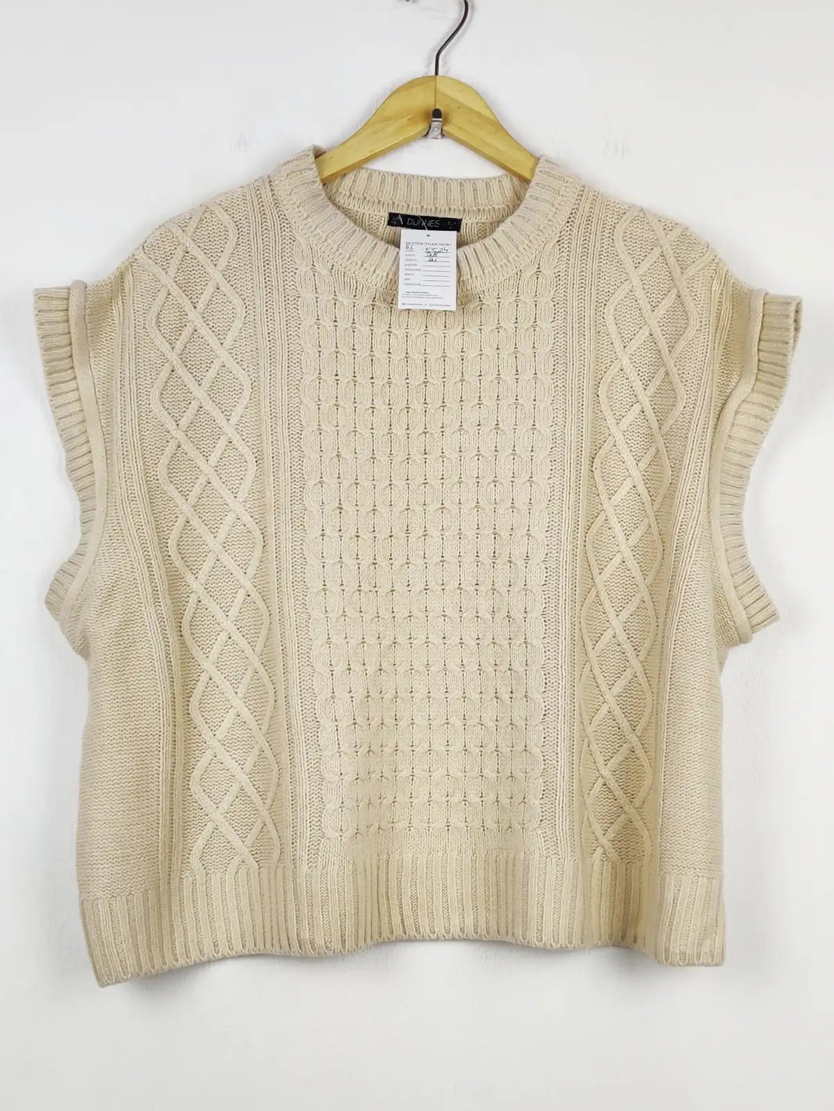 Buy online pre-used pre-loved 100% authentic & Original branded Dunnes Stores (SL-5524) available in Pakistan. Top international brands avilable.