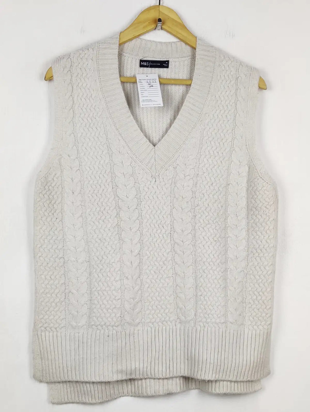 Buy online pre-used pre-loved 100% authentic & Original branded Marks & Spencer (SL-5533) available in Pakistan. Top international brands avilable.