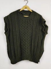 Buy online pre-used pre-loved 100% authentic & Original branded Unknown Brand (SL-5557) available in Pakistan. Top international brands avilable.