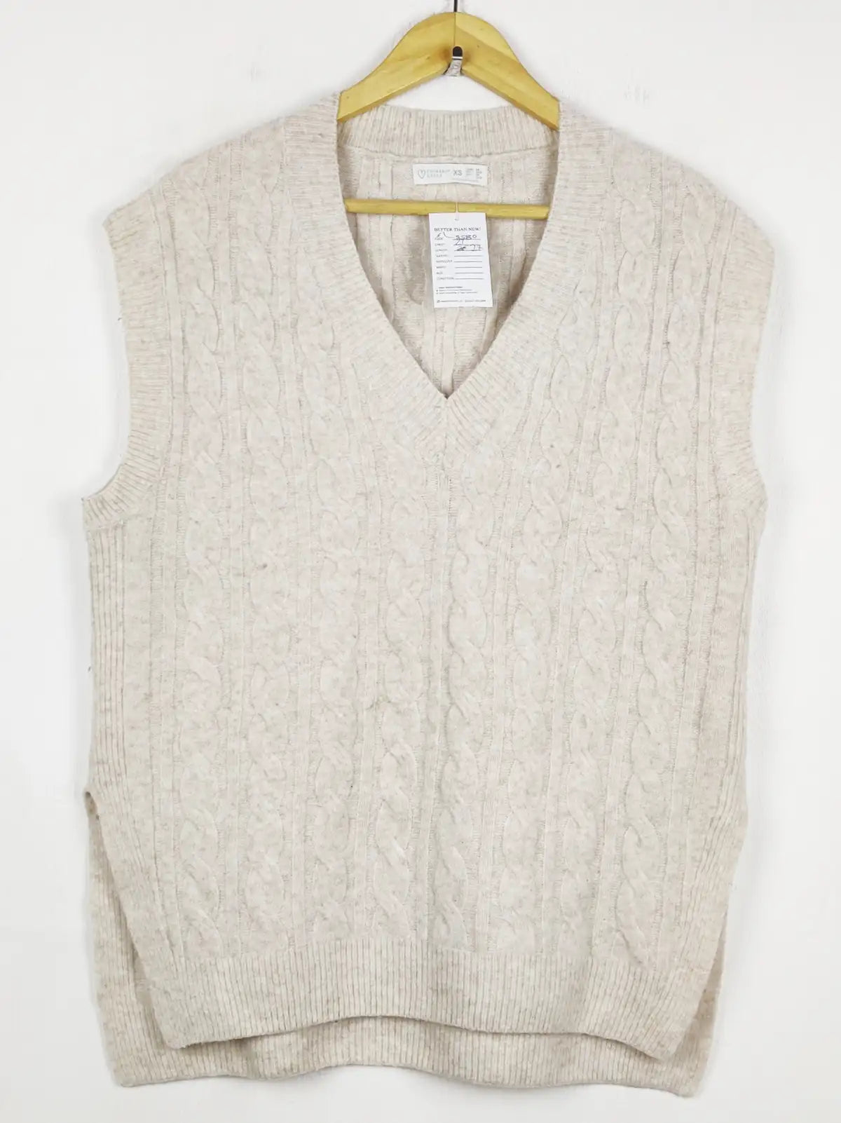 Buy online pre-used pre-loved 100% authentic & Original branded Primark (SL-5580) available in Pakistan. Top international brands avilable.