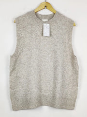Buy online pre-used pre-loved 100% authentic & Original branded H&M (SL-5597) available in Pakistan. Top international brands avilable.