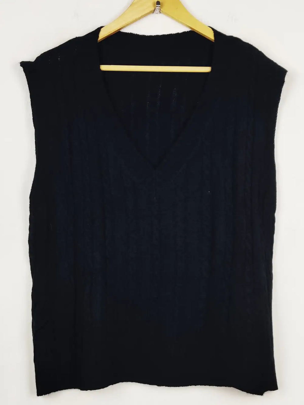 Buy online pre-used pre-loved 100% authentic & Original branded Shein (SL-5614) available in Pakistan. Top international brands avilable.