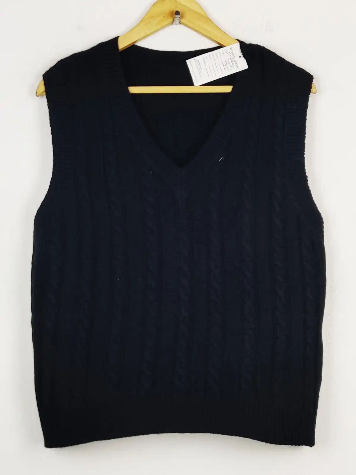 Buy online pre-used pre-loved 100% authentic & Original branded Shein (SL-5633) available in Pakistan. Top international brands avilable.