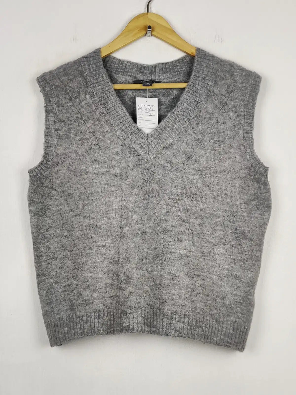 Buy online pre-used pre-loved 100% authentic & Original branded Primark (SL-5651) available in Pakistan. Top international brands avilable.