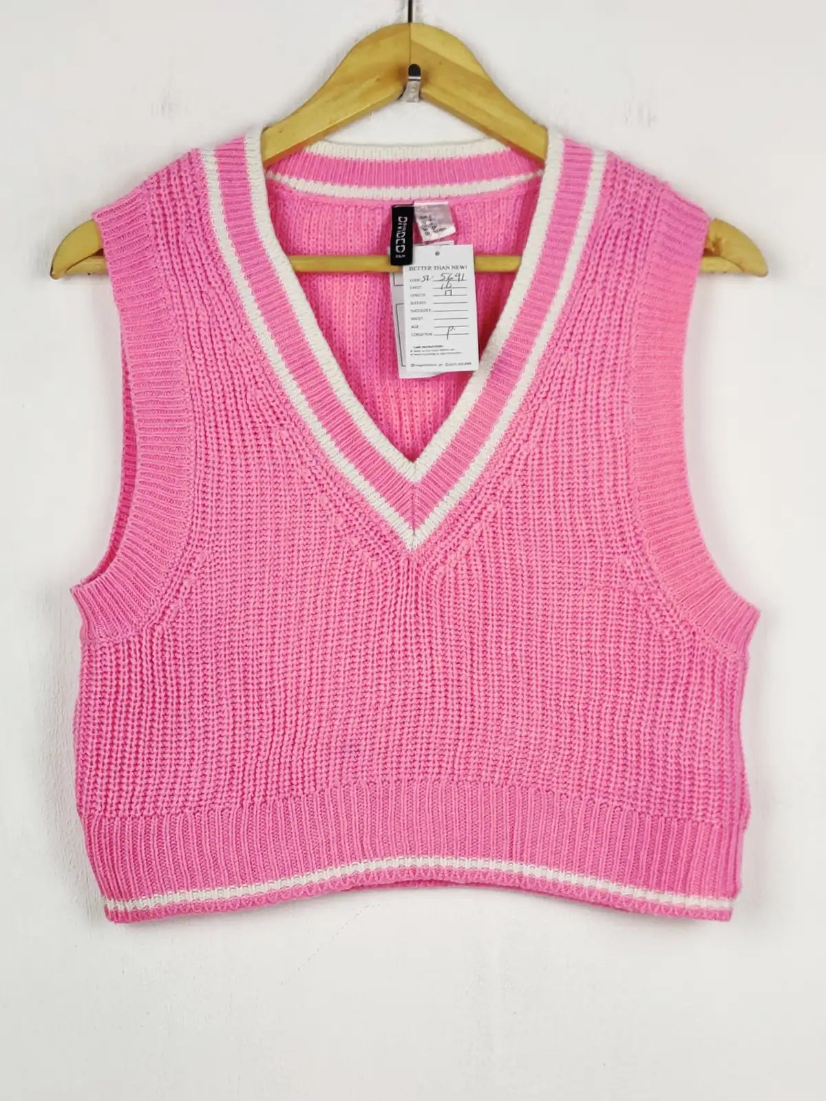 Buy online pre-used pre-loved 100% authentic & Original branded H&M (SL-5691) available in Pakistan. Top international brands avilable.