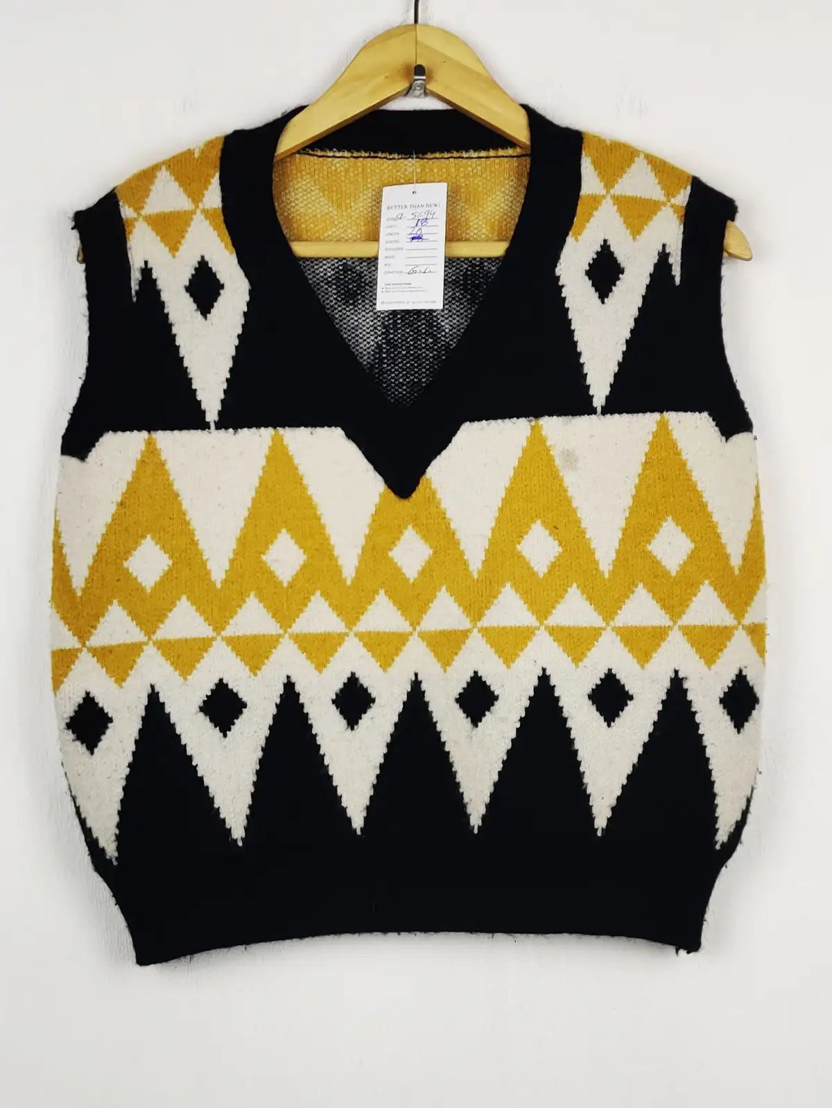 Buy online pre-used pre-loved 100% authentic & Original branded Shein (SL-5694) available in Pakistan. Top international brands avilable.