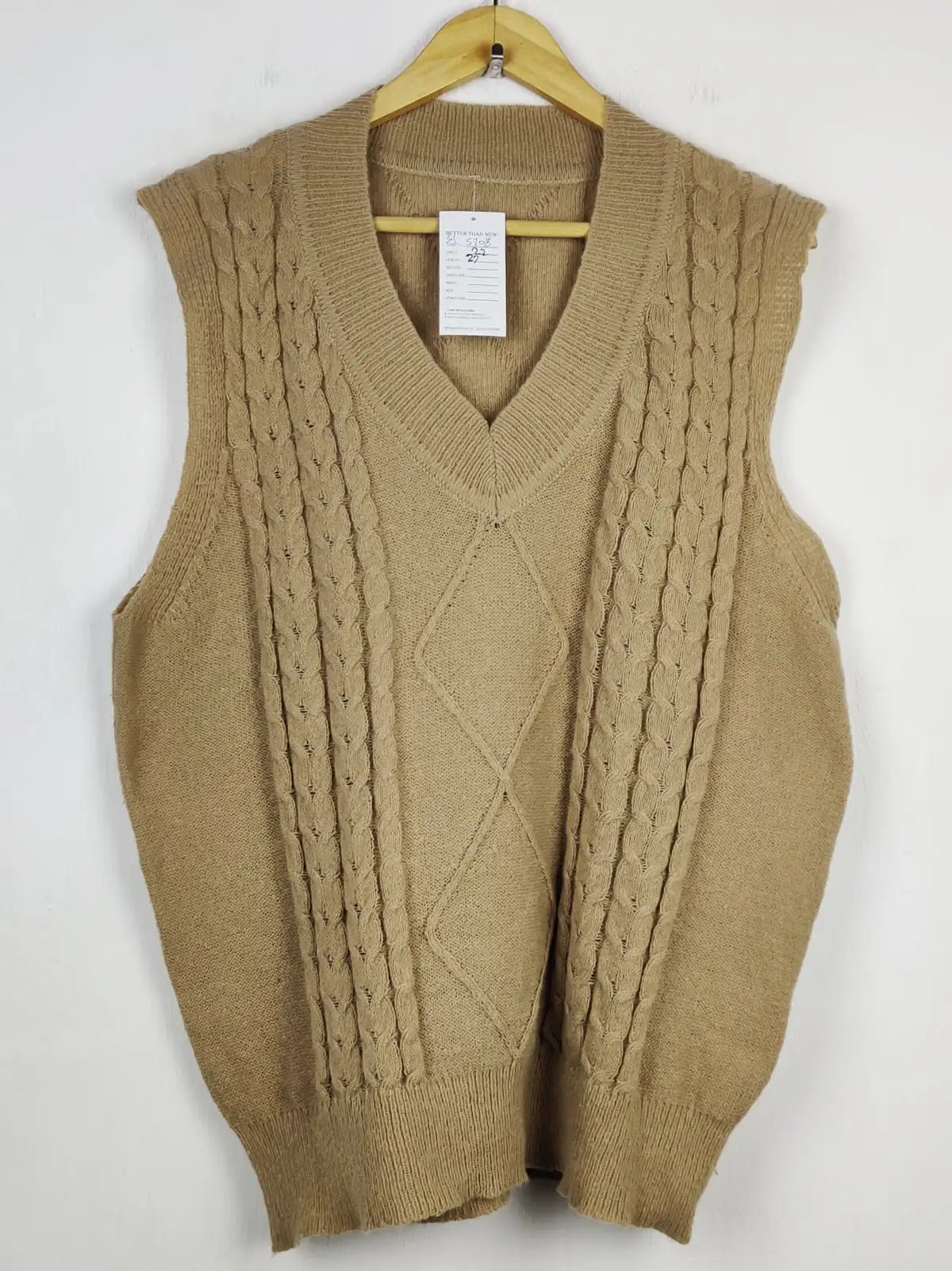 Buy online pre-used pre-loved 100% authentic & Original branded Unknown Brand (SL-5708) available in Pakistan. Top international brands avilable.