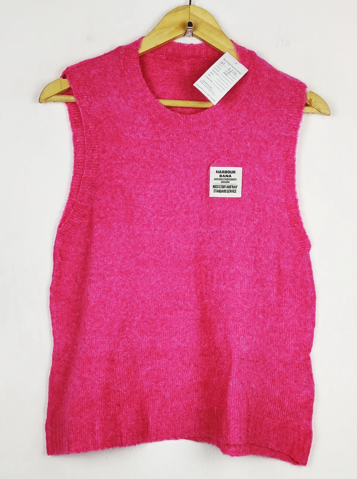 Buy online pre-used pre-loved 100% authentic & Original branded Harbour Banma (SL-5710) available in Pakistan. Top international brands avilable.