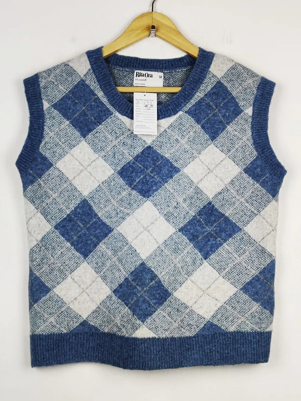 Buy online pre-used pre-loved 100% authentic & Original branded Primark (SL-5713) available in Pakistan. Top international brands avilable.