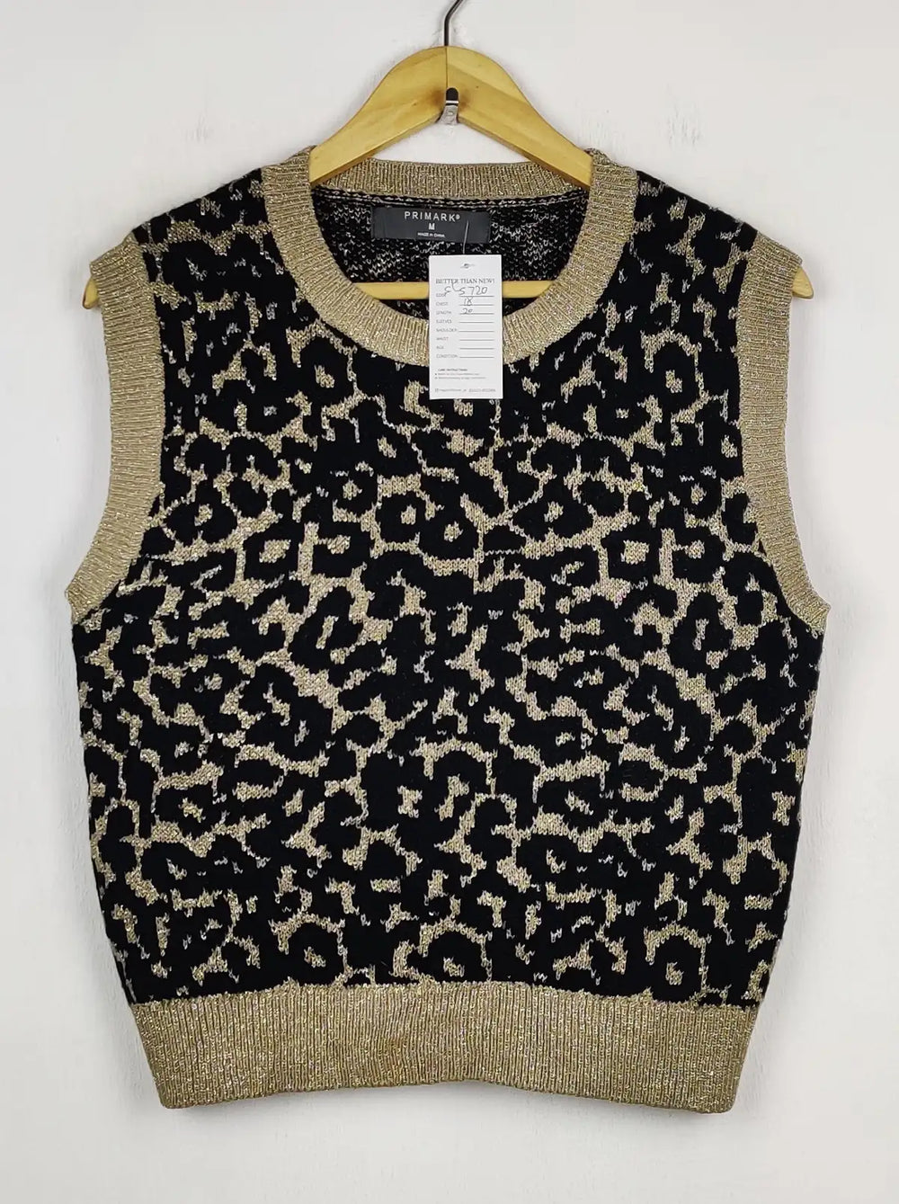 Buy online pre-used pre-loved 100% authentic & Original branded Primark (SL-5720) available in Pakistan. Top international brands avilable.