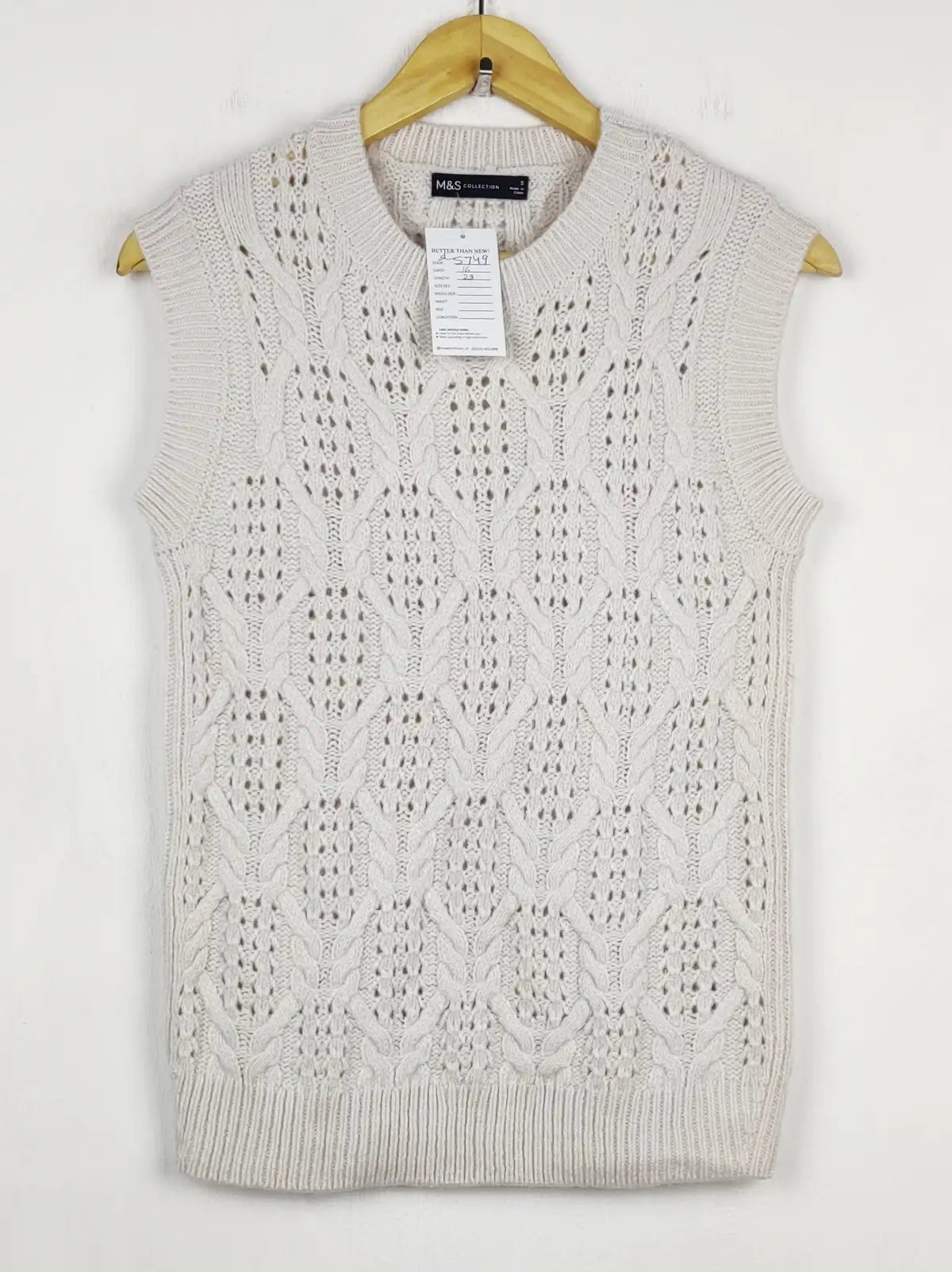 Buy online pre-used pre-loved 100% authentic & Original branded Marks & Spencer (SL-5749) available in Pakistan. Top international brands avilable.