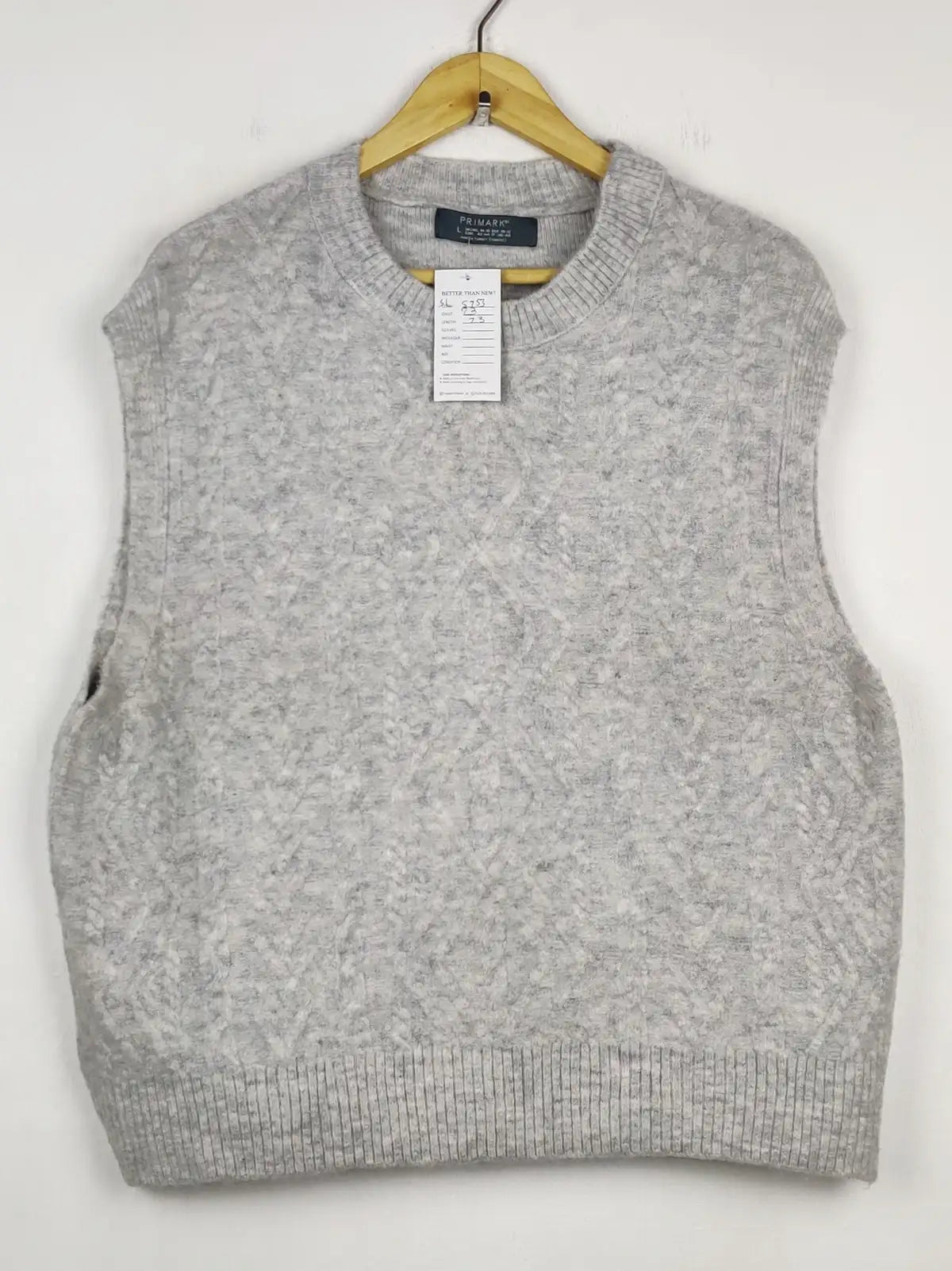 Buy online pre-used pre-loved 100% authentic & Original branded Primark (SL-5753) available in Pakistan. Top international brands avilable.