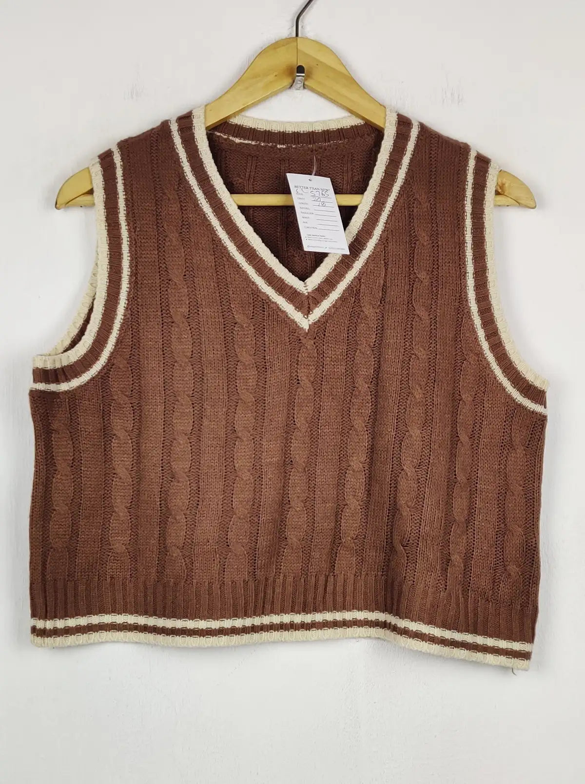 Buy online pre-used pre-loved 100% authentic & Original branded Shein (SL-5765) available in Pakistan. Top international brands avilable.