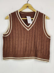 Buy online pre-used pre-loved 100% authentic & Original branded Shein (SL-5765) available in Pakistan. Top international brands avilable.