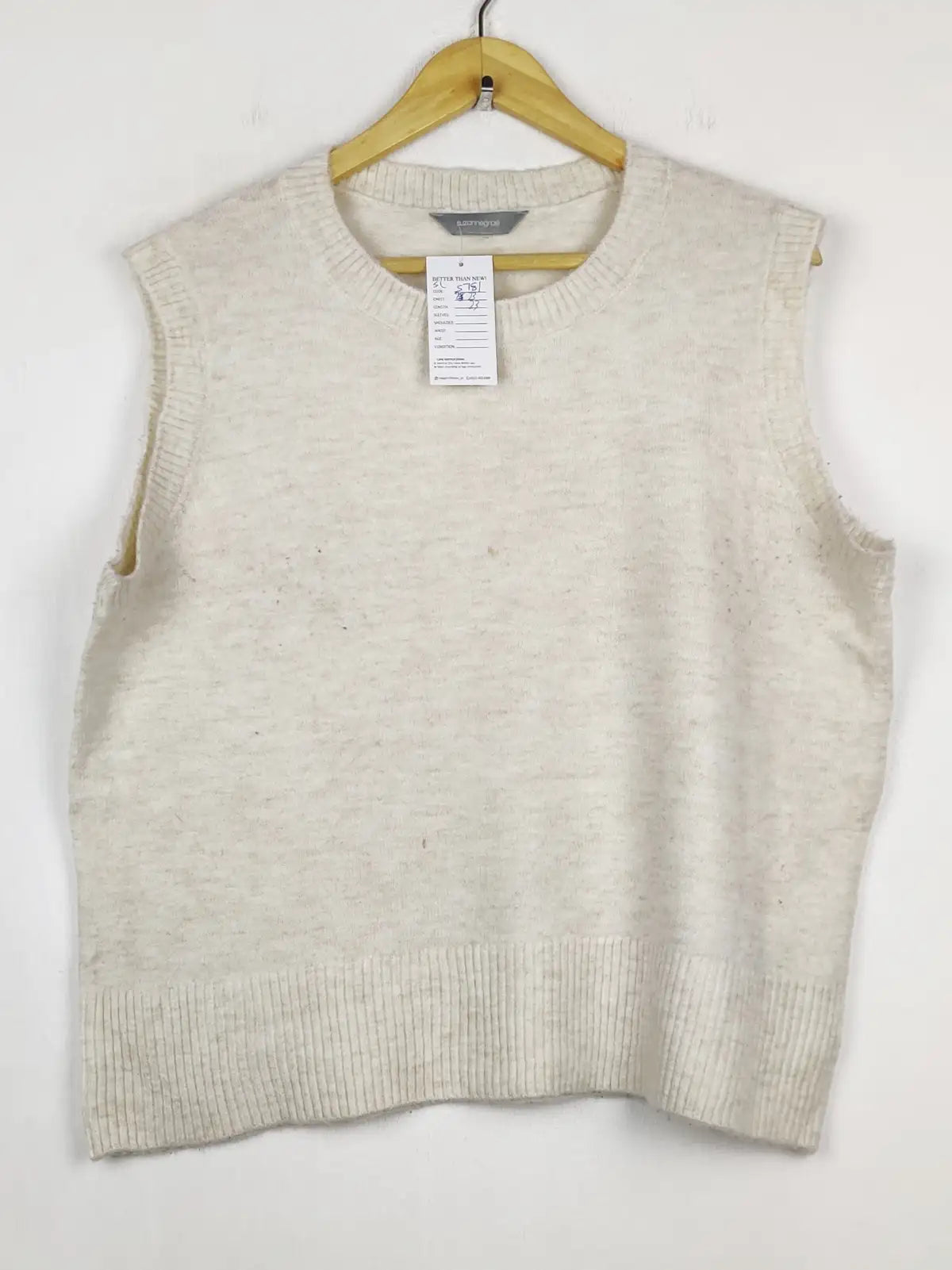Buy online pre-used pre-loved 100% authentic & Original branded Suzanne Grae (SL-5781) available in Pakistan. Top international brands avilable.