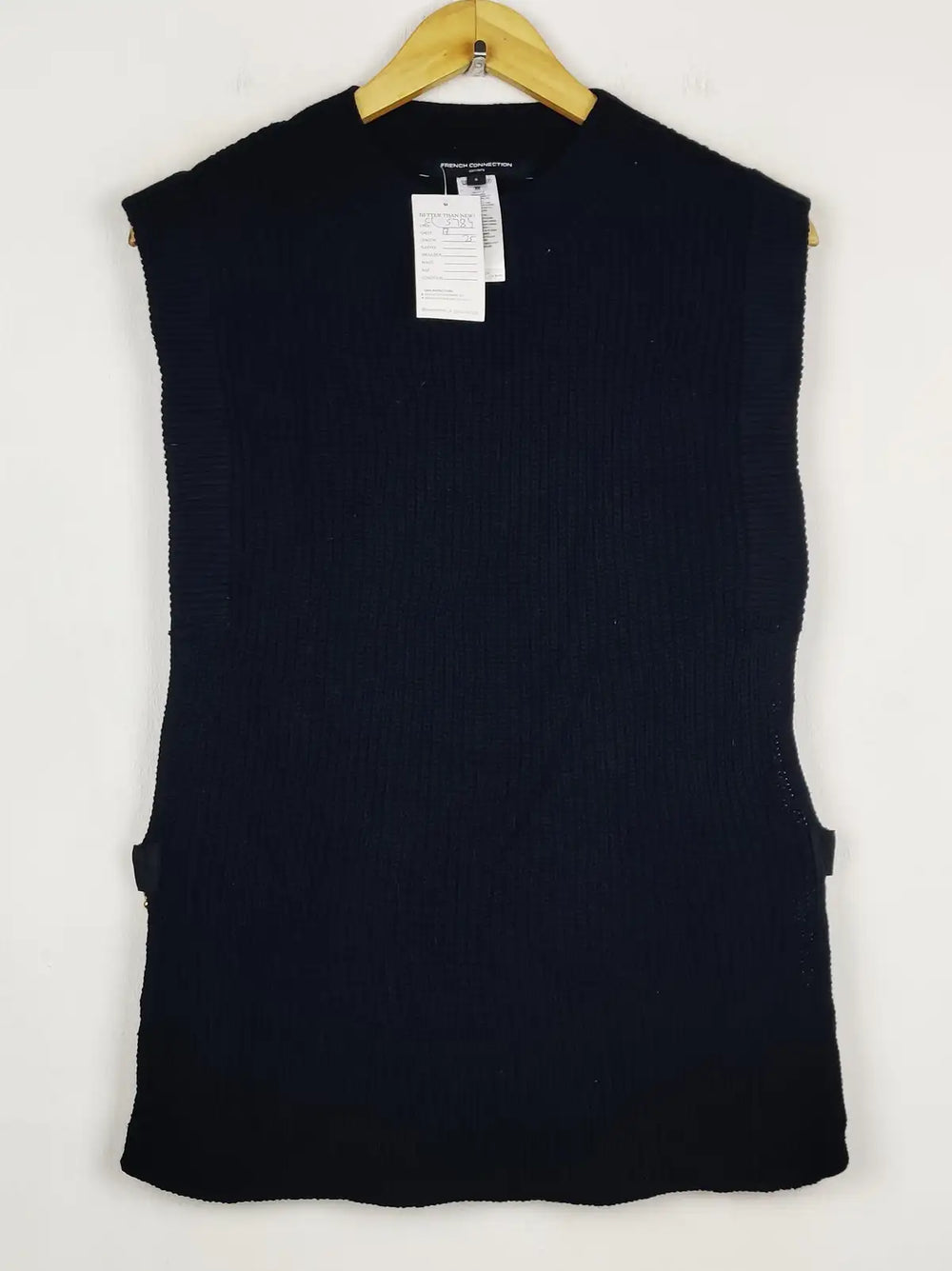 Buy online pre-used pre-loved 100% authentic & Original branded French Connection (SL-5784) available in Pakistan. Top international brands avilable.