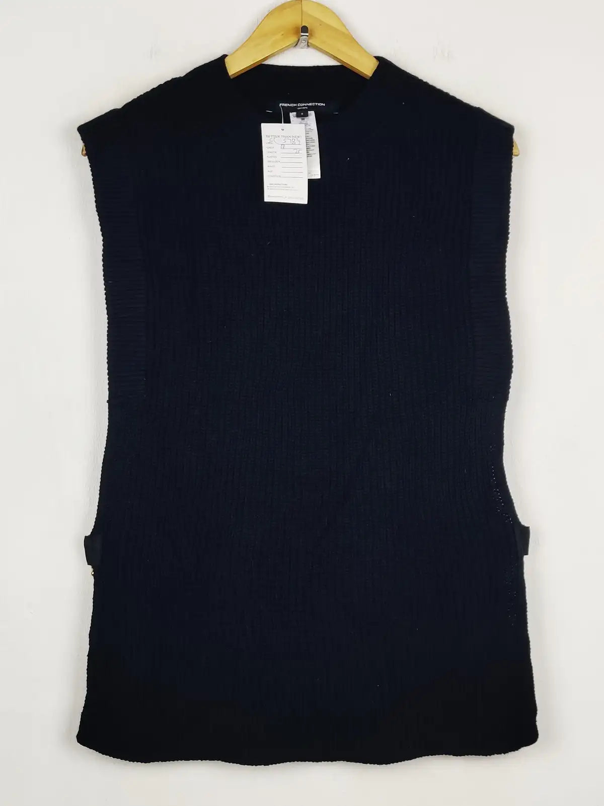 Buy online pre-used pre-loved 100% authentic & Original branded French Connection (SL-5784) available in Pakistan. Top international brands avilable.