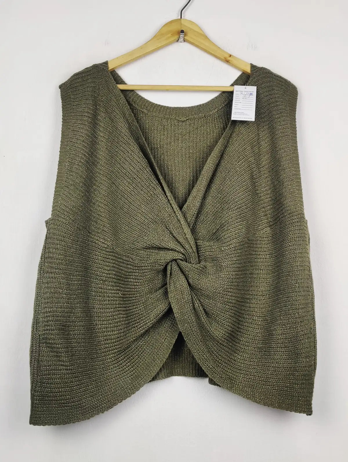 Buy online pre-used pre-loved 100% authentic & Original branded Shein (SL-5788) available in Pakistan. Top international brands avilable.