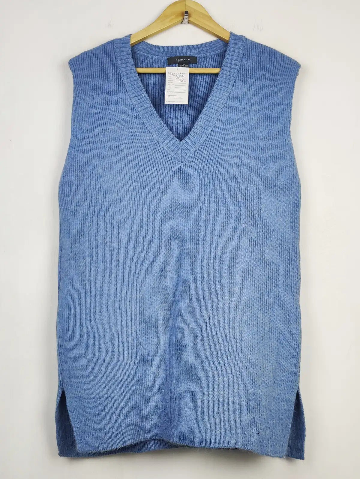 Buy online pre-used pre-loved 100% authentic & Original branded Primark (SL-5798) available in Pakistan. Top international brands avilable.