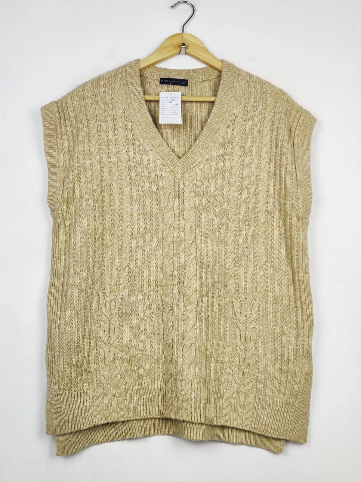 Buy online pre-used pre-loved 100% authentic & Original branded Marks & Spencer (SL-5806) available in Pakistan. Top international brands avilable.