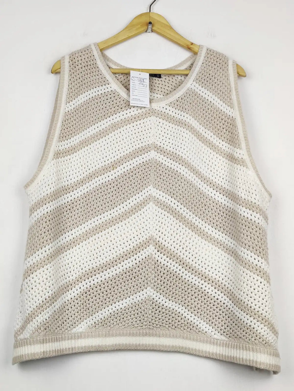 Buy online pre-used pre-loved 100% authentic & Original branded Threadbare (SL-5811) available in Pakistan. Top international brands avilable.
