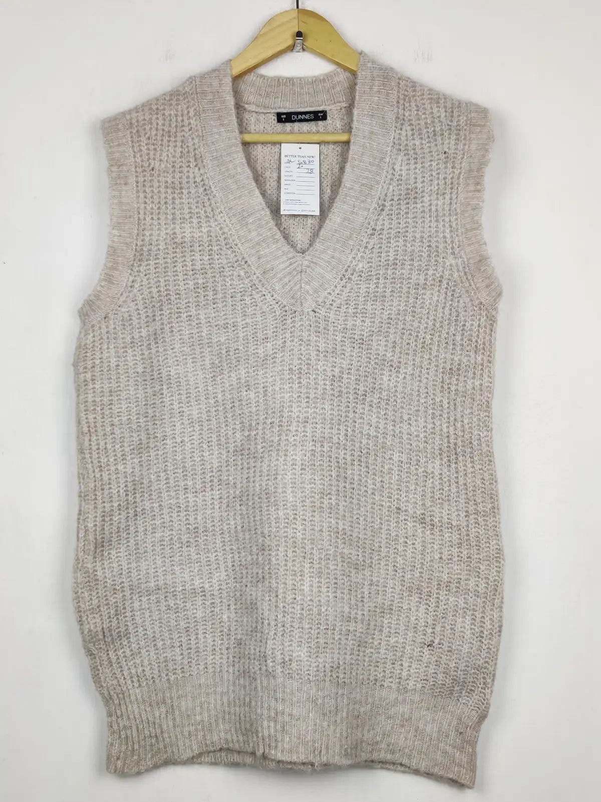 Buy online pre-used pre-loved 100% authentic & Original branded Dunnes Stores (SL-5830) available in Pakistan. Top international brands avilable.