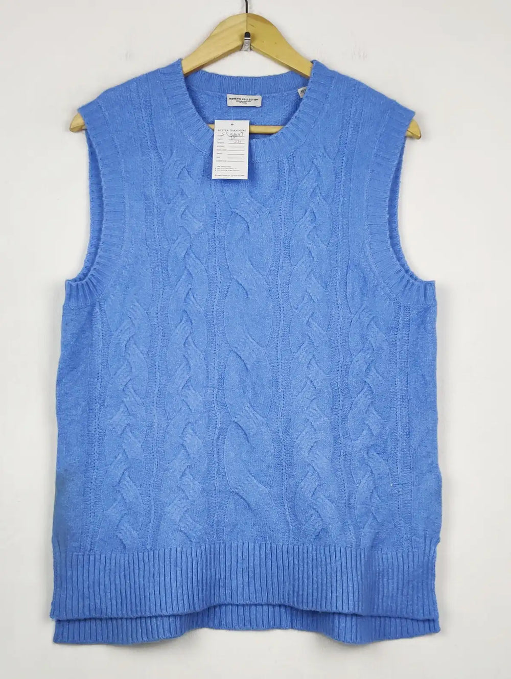Buy online pre-used pre-loved 100% authentic & Original branded Tchibo (SL-5843) available in Pakistan. Top international brands avilable.