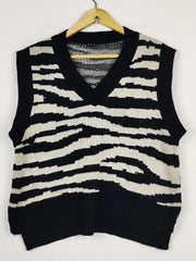 Buy online pre-used pre-loved 100% authentic & Original branded Shein (SL-5894) available in Pakistan. Top international brands avilable.