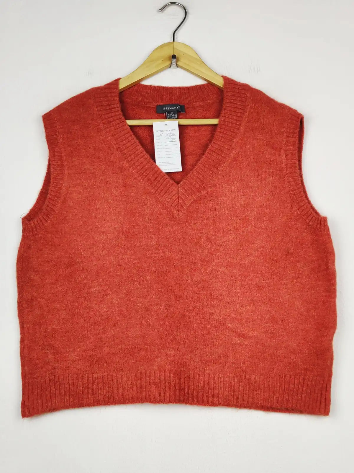 Buy online pre-used pre-loved 100% authentic & Original branded Primark (SL-5936) available in Pakistan. Top international brands avilable.