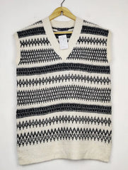 Buy online pre-used pre-loved 100% authentic & Original branded Marks & Spencer (SL-5951) available in Pakistan. Top international brands avilable.