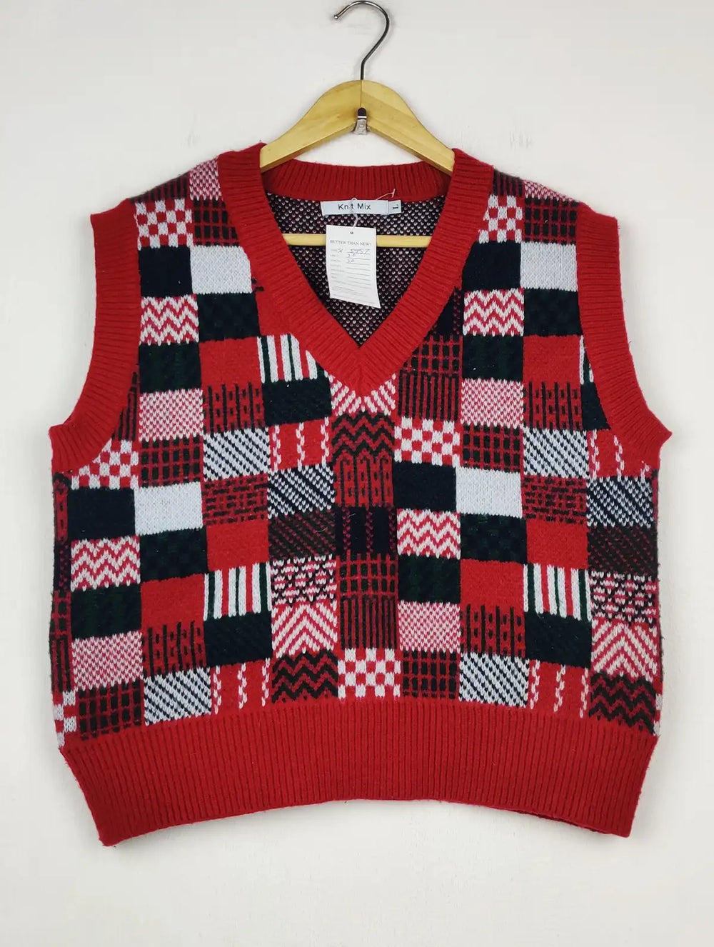 Buy online pre-used pre-loved 100% authentic & Original branded Knit Mix (SL-5957) available in Pakistan. Top international brands avilable.