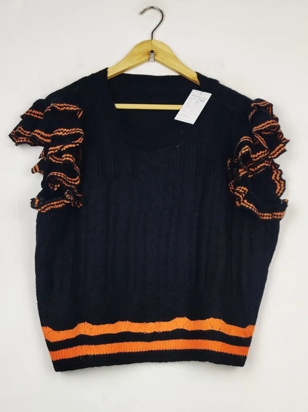 Buy online pre-used pre-loved 100% authentic & Original branded Shein (SL-5962) available in Pakistan. Top international brands avilable.