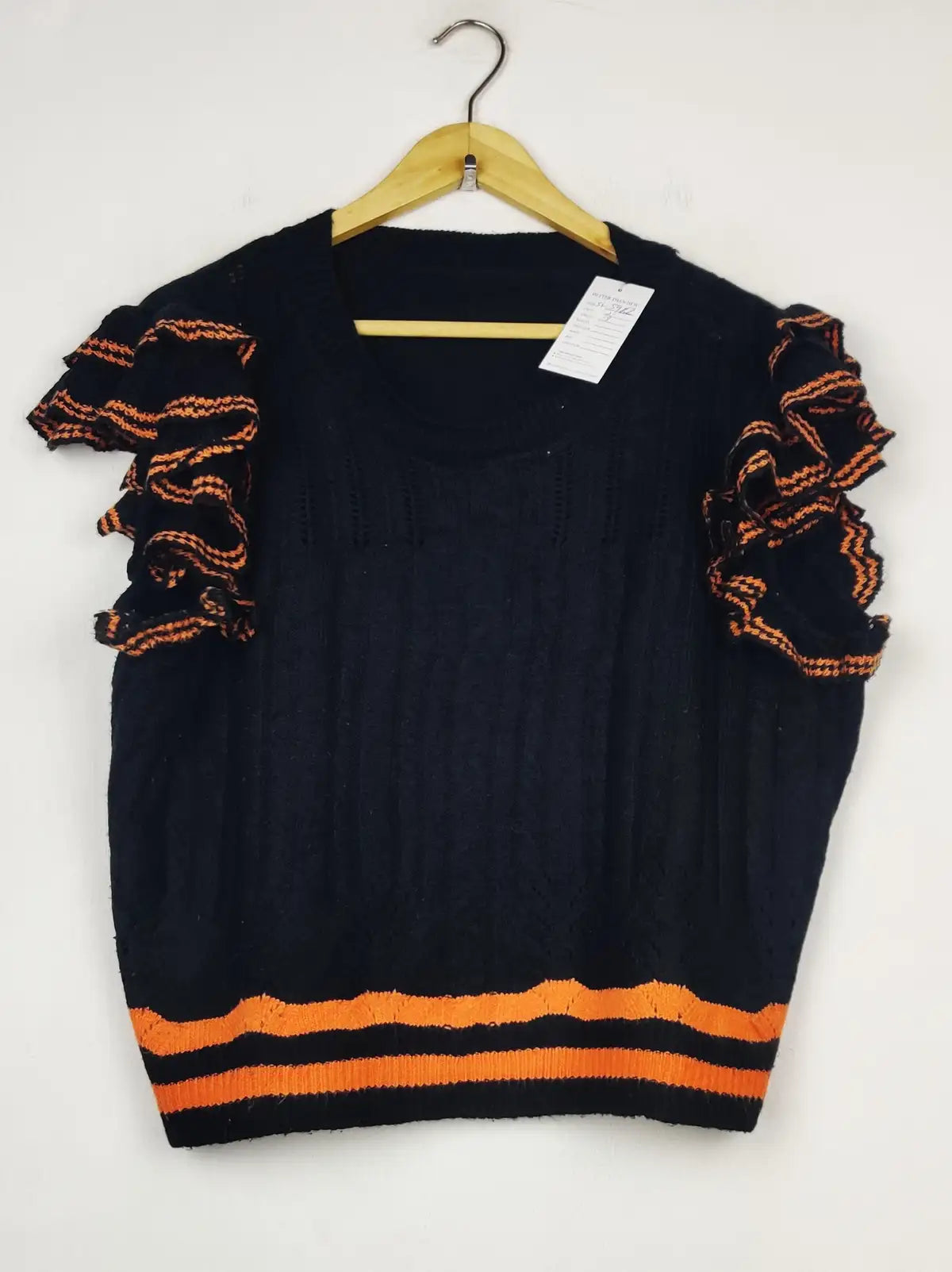 Buy online pre-used pre-loved 100% authentic & Original branded Shein (SL-5962) available in Pakistan. Top international brands avilable.