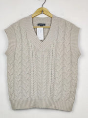 Buy online pre-used pre-loved 100% authentic & Original branded Primark (SL-5971) available in Pakistan. Top international brands avilable.