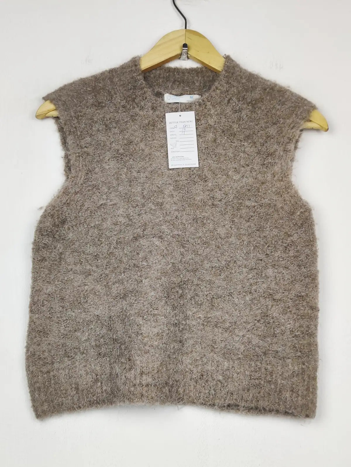 Buy online pre-used pre-loved 100% authentic & Original branded Primark (SL-6011) available in Pakistan. Top international brands avilable.