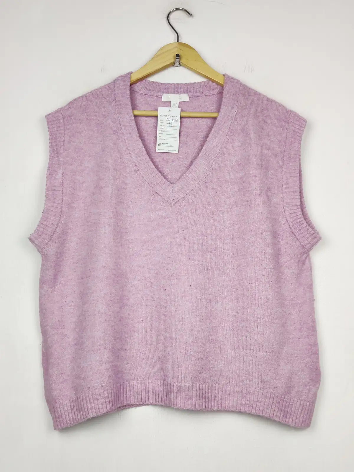 Buy online pre-used pre-loved 100% authentic & Original branded H&M (SL-6016) available in Pakistan. Top international brands avilable.