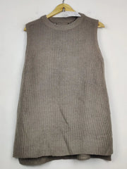 Buy online pre-used pre-loved 100% authentic & Original branded New Look (SL-6034) available in Pakistan. Top international brands avilable.