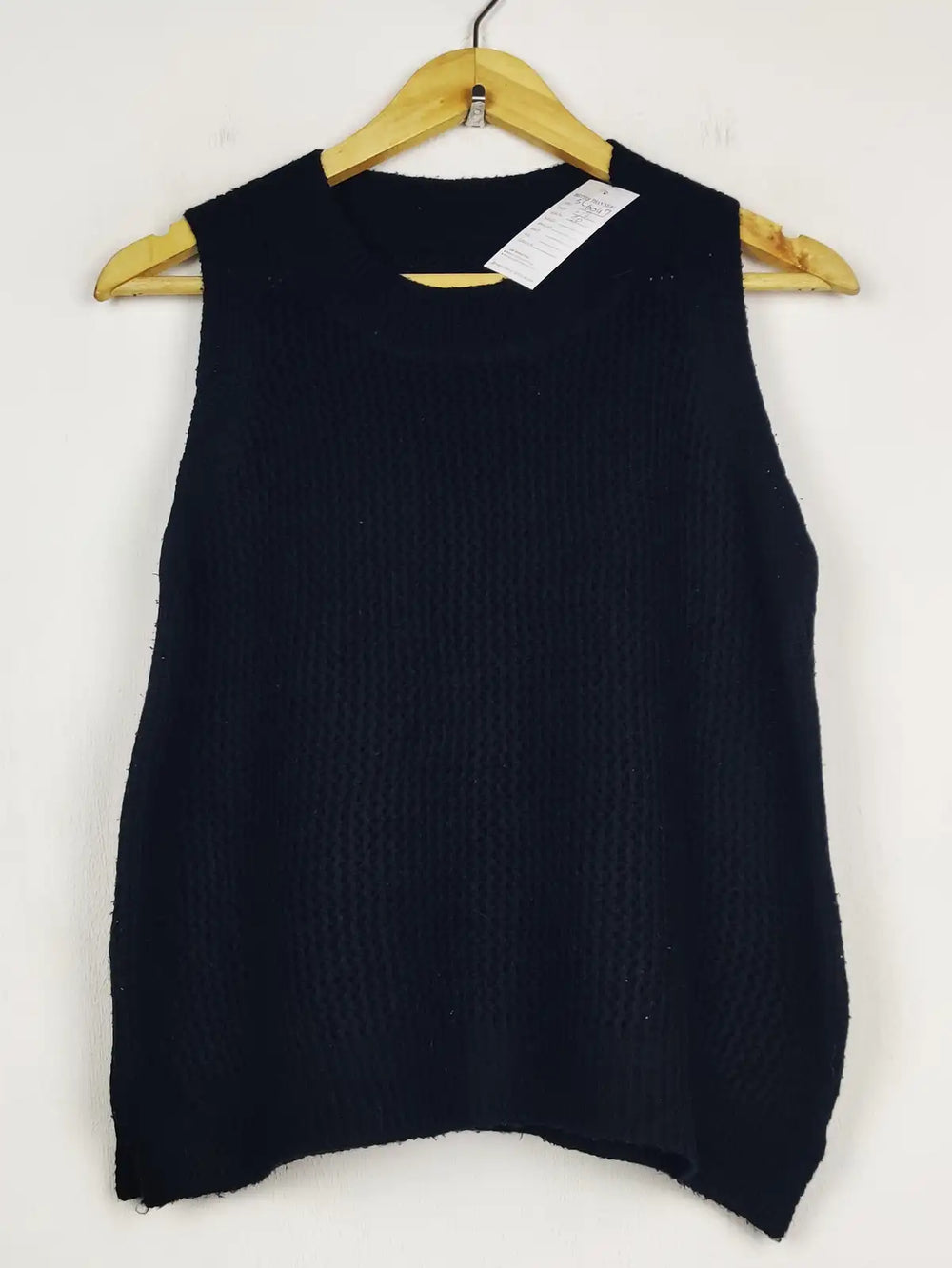 Buy online pre-used pre-loved 100% authentic & Original branded Shein (SL-6047) available in Pakistan. Top international brands avilable.