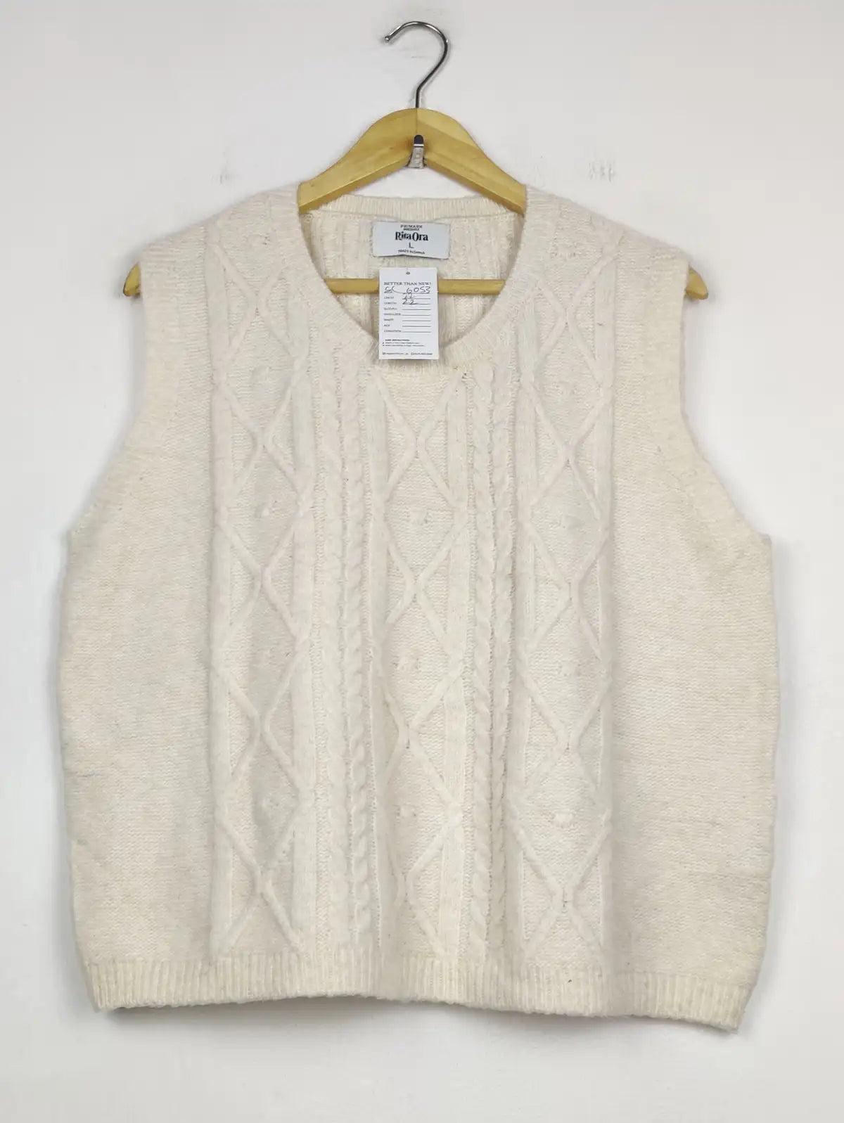 Buy online pre-used pre-loved 100% authentic & Original branded Primark (SL-6053) available in Pakistan. Top international brands avilable.