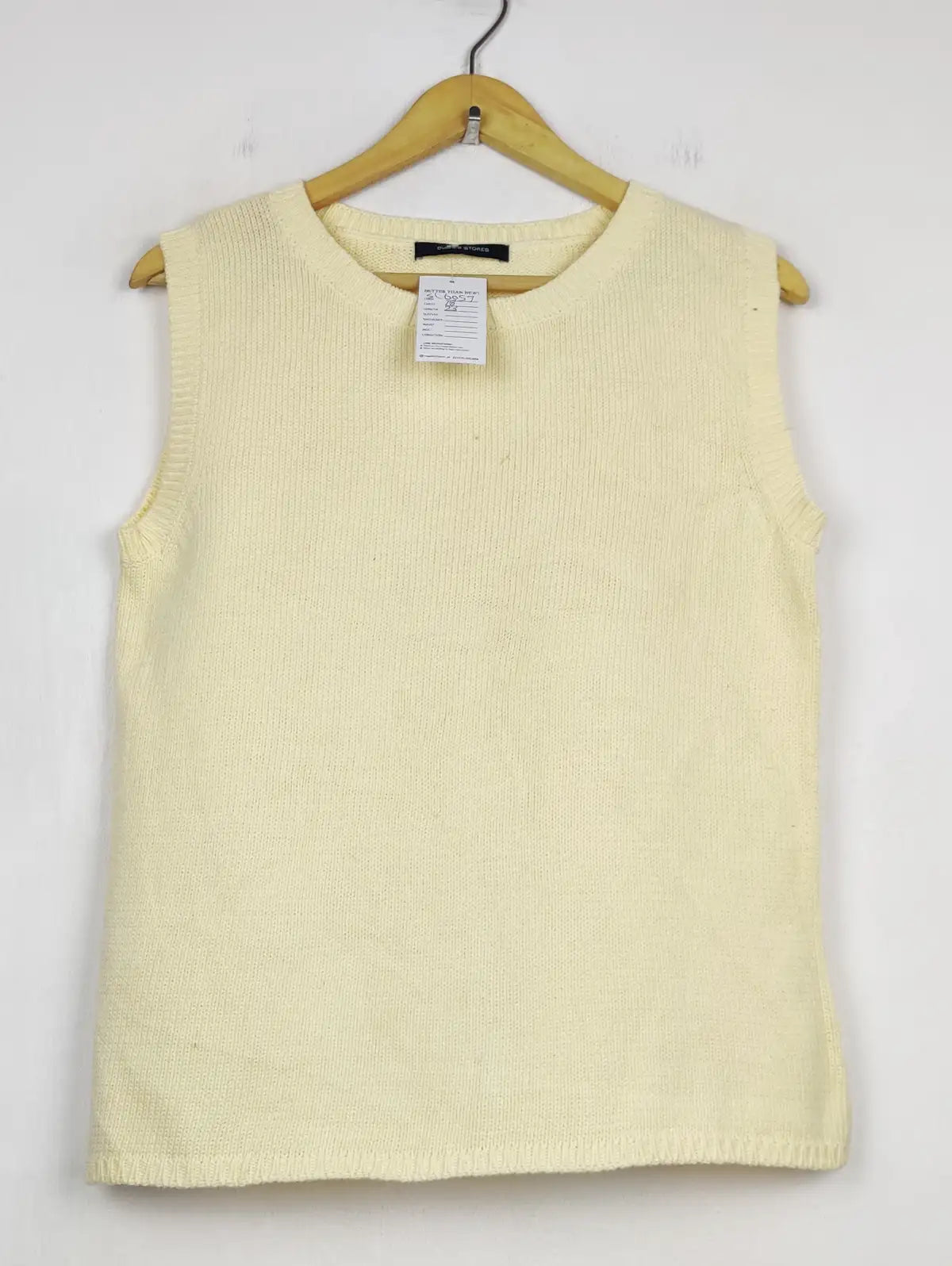 Buy online pre-used pre-loved 100% authentic & Original branded Dunnes Stores (SL-6057) available in Pakistan. Top international brands avilable.