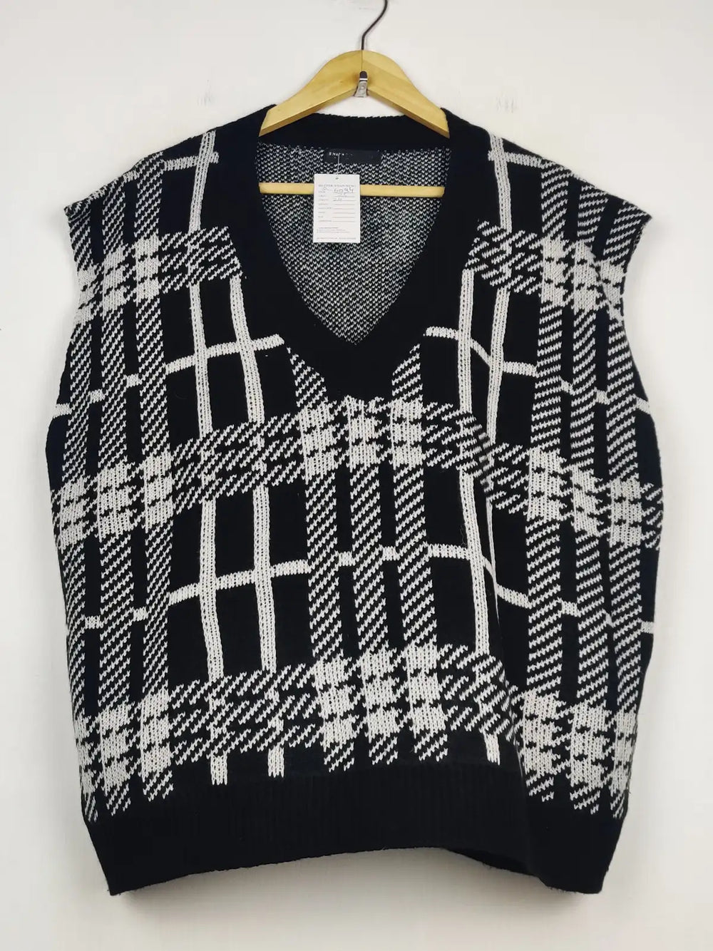 Buy online pre-used pre-loved 100% authentic & Original branded Shein (SL-6094) available in Pakistan. Top international brands avilable.