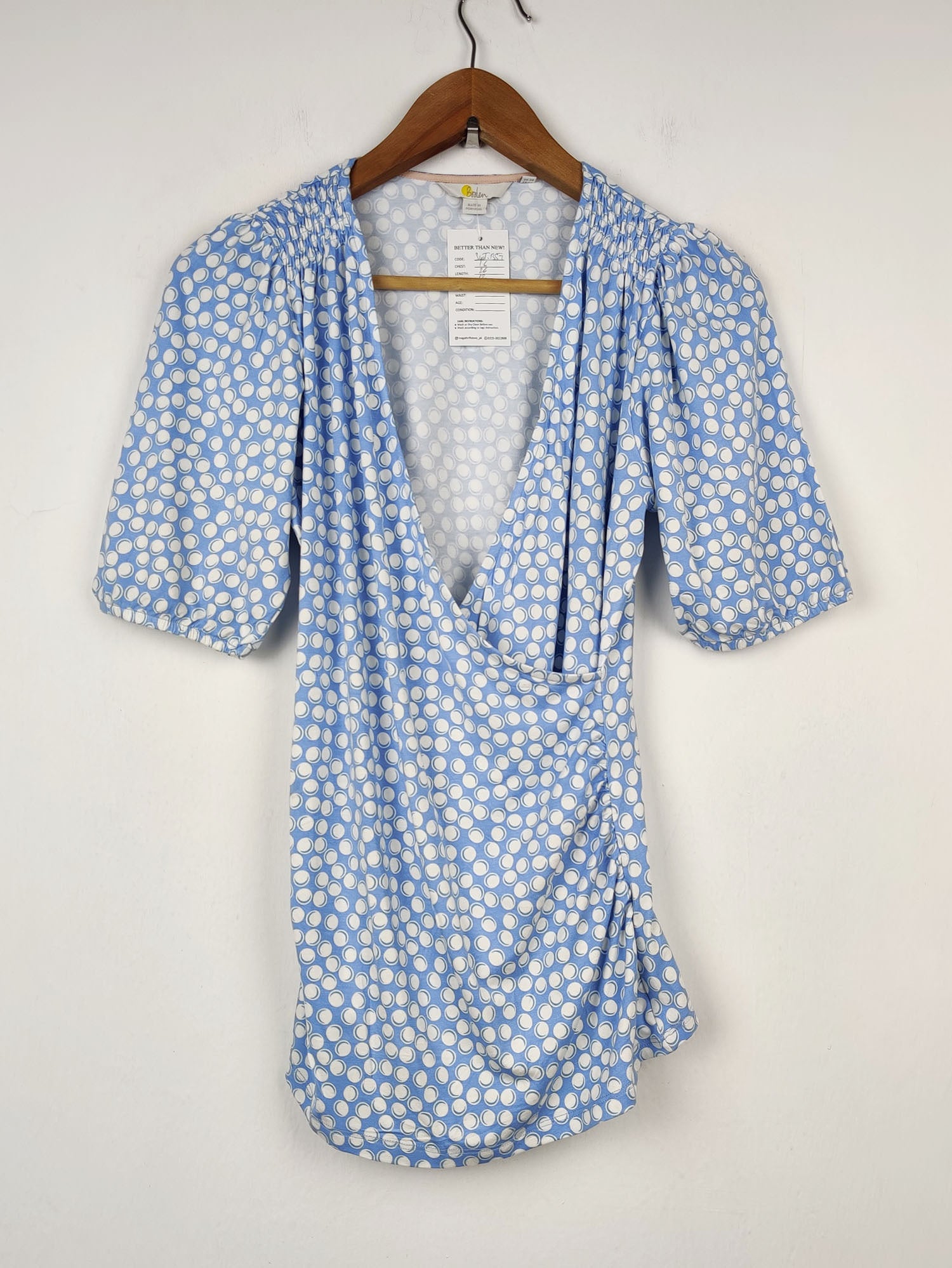 Buy online pre-used pre-loved 100% authentic & Original branded Boden (SWT-1357) available in Pakistan. Top international brands avilable.