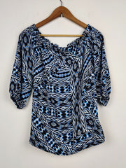 Buy online pre-used pre-loved 100% authentic & Original branded F&F (SWT-1369) available in Pakistan. Top international brands avilable.