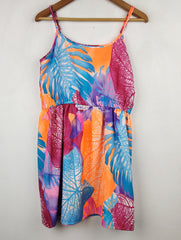 Buy online pre-used pre-loved 100% authentic & Original branded Boohoo (SWT-159) available in Pakistan. Top international brands avilable.