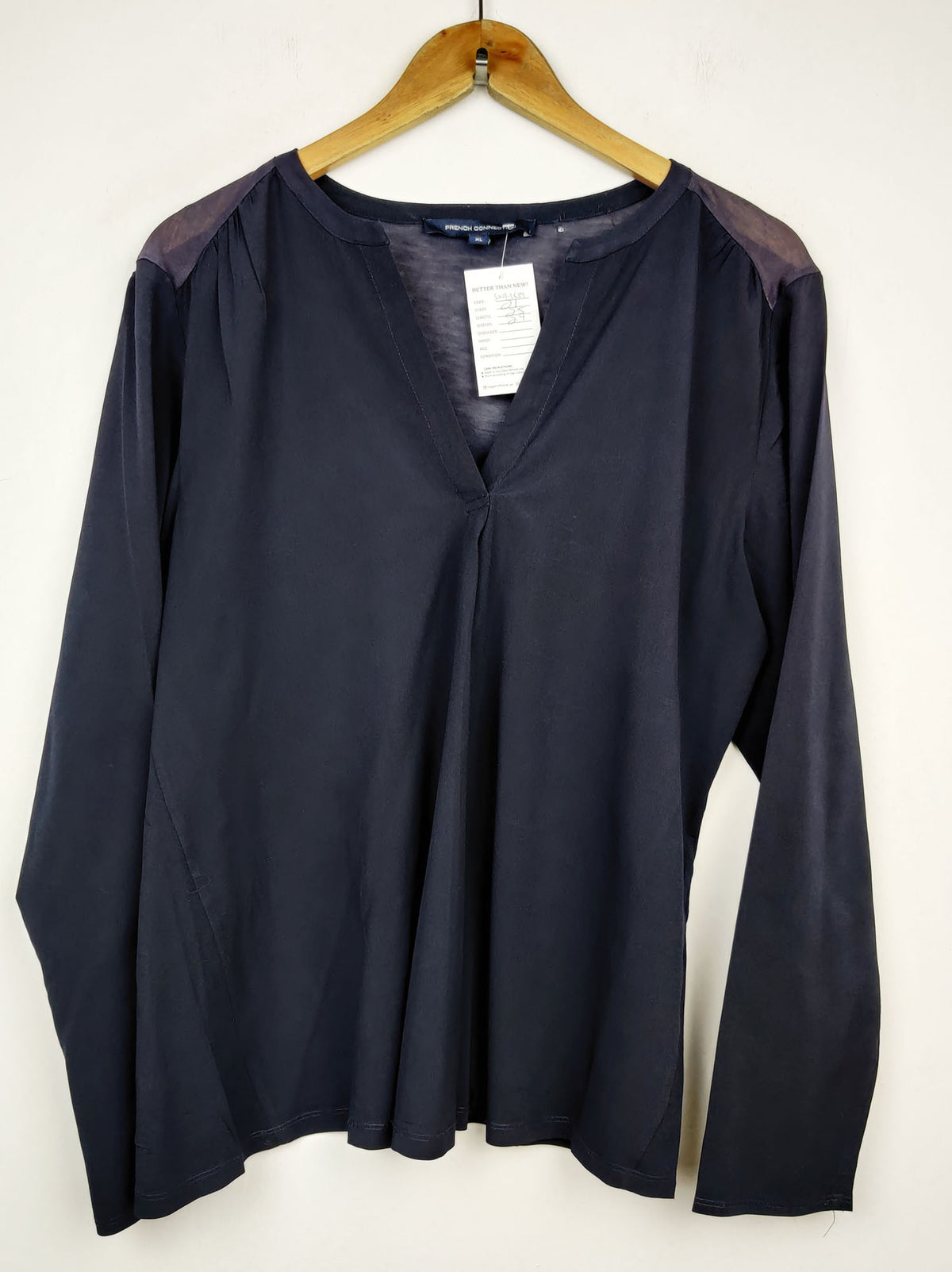 Buy online pre-used pre-loved 100% authentic & Original branded French Connection (SWT-1639) available in Pakistan. Top international brands avilable.