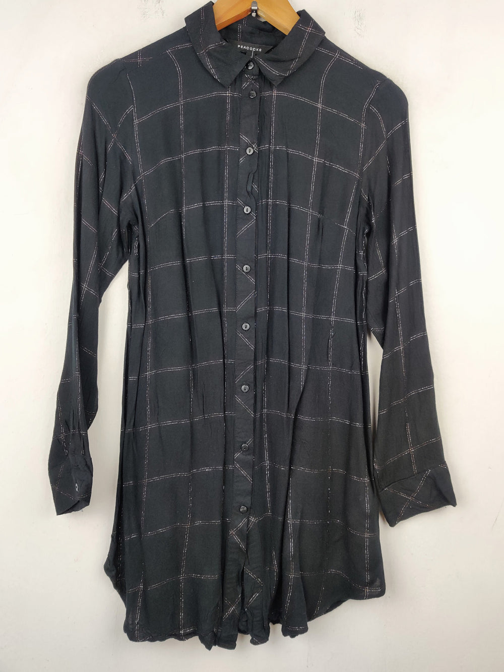 Buy online pre-used pre-loved 100% authentic & Original branded Peacocks (SWT-167) available in Pakistan. Top international brands avilable.