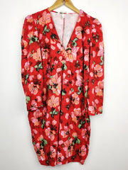 Buy online pre-used pre-loved 100% authentic & Original branded H&M (SWT-1686) available in Pakistan. Top international brands avilable.